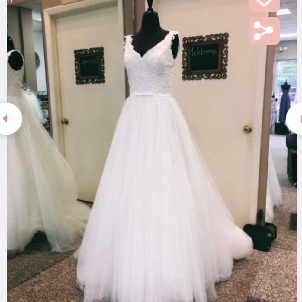 Wedding dress